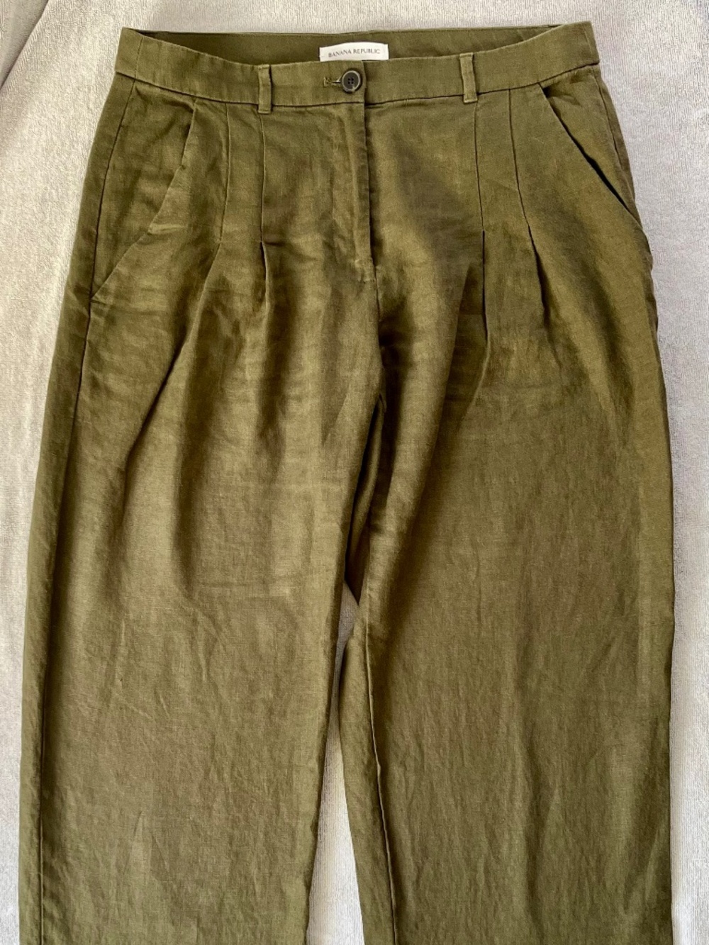 Banana Republic Olive Pleated Wide Leg Linen Pants Size 8P